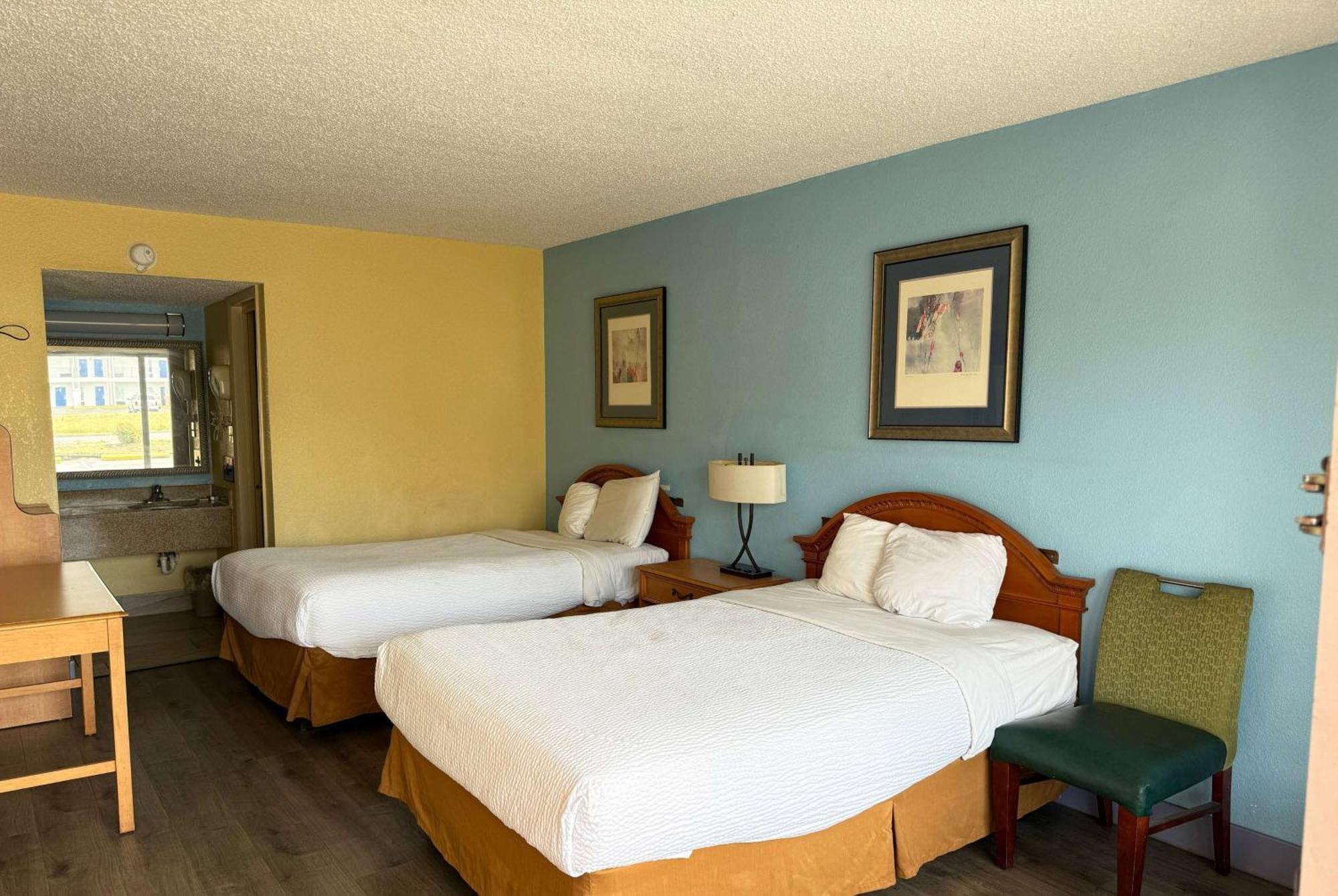 Days Inn By Wyndham Ruther Glen Kings Dominion Area Extérieur photo