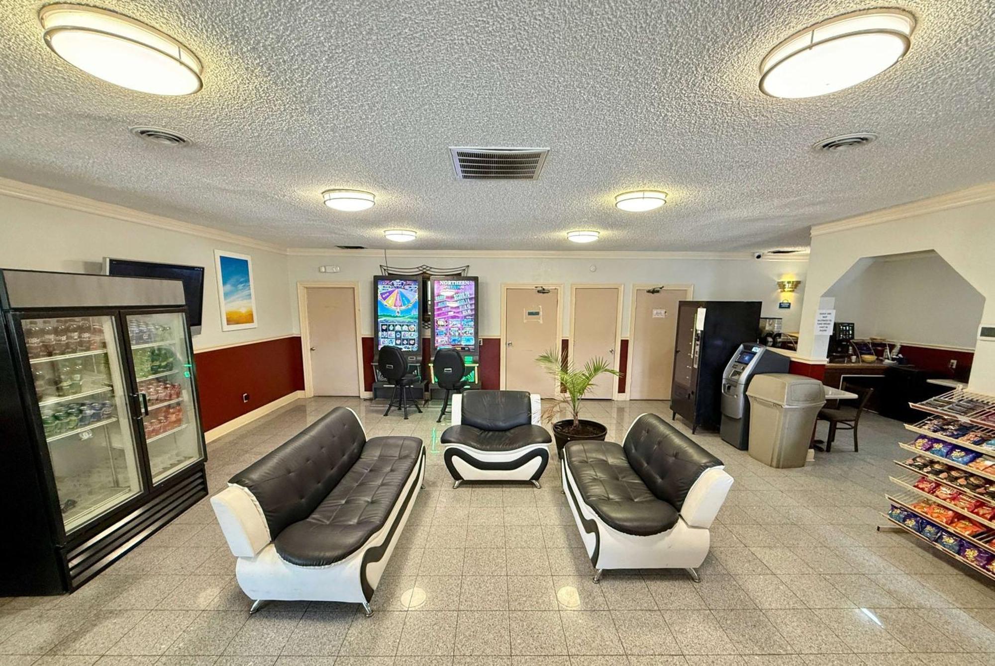 Days Inn By Wyndham Ruther Glen Kings Dominion Area Extérieur photo