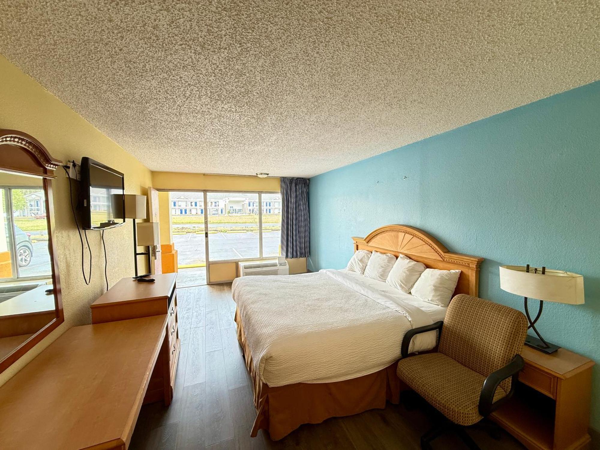 Days Inn By Wyndham Ruther Glen Kings Dominion Area Extérieur photo